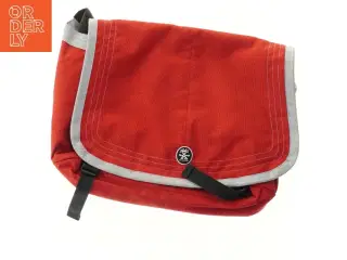 Rød skuldertaske (str. 44x36 cm)