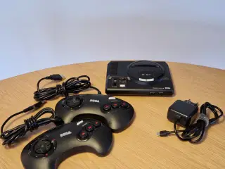 🎮 Sega Mega Drive Mini + 2 controllere