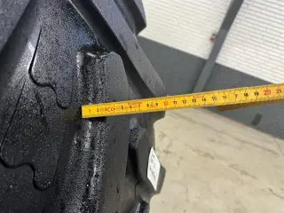 BKT 710/70R42