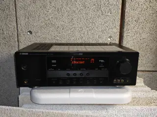 Yamaha 5.1 surround forstærker 