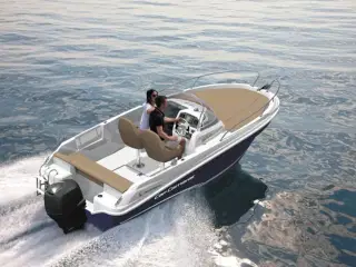 Jeanneau Cap Camarat 5.5 WA