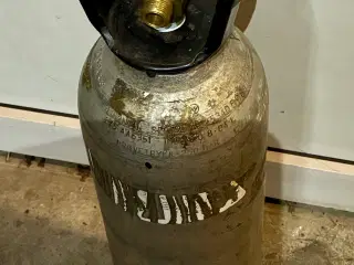 Kulsyre CO2 flaske sælges