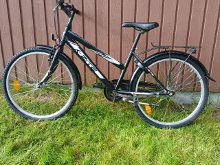Børnecykel med 3 Indvendige Shimano Nexus gear. 