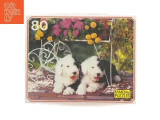 Brugt puslespil med hunde og blomstermotiv