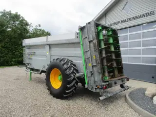 Joskin SIROKO S5513/13V SPREDER 16m3 galvaniseret kasse og med hydraulisk baglåge.