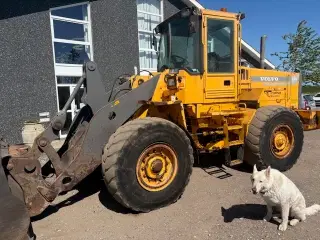 Volvo L 90 C VOLVO BM SKIFTE, SKOVL, HALMSPYD, HJUL