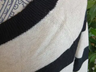 Kjole. Rinascimento. M/L