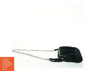 Sort skuldertaske med kæderem fra Noella (str. 24 x. 18 cm)