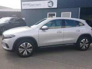 Mercedes EQA250+  Progressive