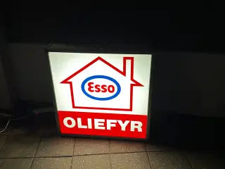 Esso lysskilt