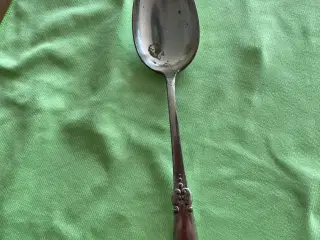 Sølvplet spiseske