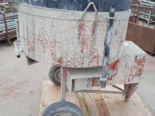 300 liters Tvangsblander