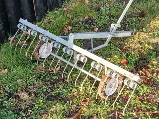 Gårdrive til havetraktor