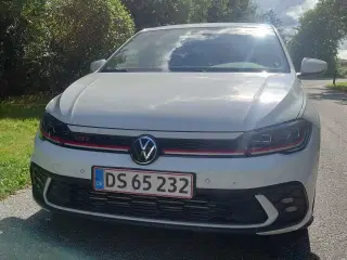 VW POLO GTI MED FÅ KØRTE KM.