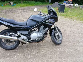 Yamaha XJ 900 Diversion 1995 sælges reservedele
