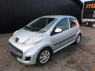 PERSONBIL, PEUGE