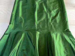 Festkjole fra Elinette