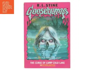 The curse of camp cold lake af R. L. Stine (Bog)