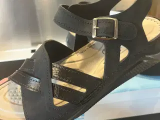 Dr. Klompa sandal (tigerline)