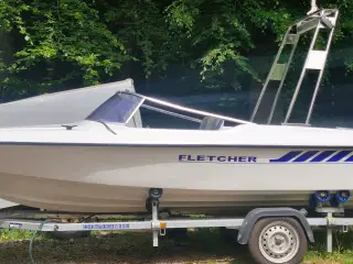 Fletcher Arrowsport 150 speedbåd