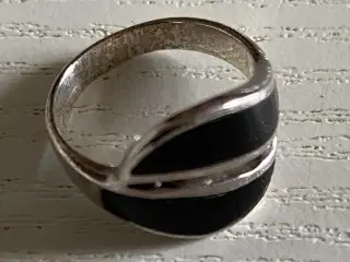 Dame ring