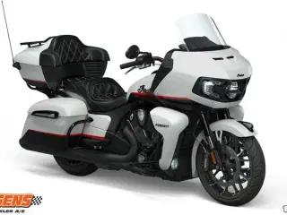 Indian Pursuit Dark Horse