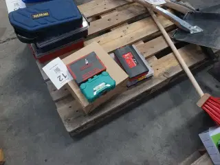Diverse bits & borsæt
