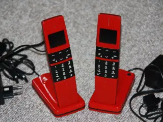 Bordtelefon fra Kirk , pris for 2 stk. vintage rød