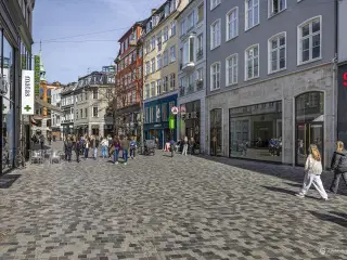 424 kvm. butik på den bedste del af Købmagergade. København K