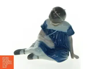Royal Copenhagen figur af pige fra B&G (str. 9x10 cm)