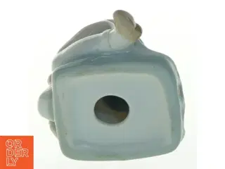 Porcelænsfigur af pige med kat (str. 9,5x7,5 cm)