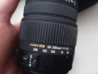SIGMA/Canon EF-S DC 50-200mm 1:4-5.6 HSM 