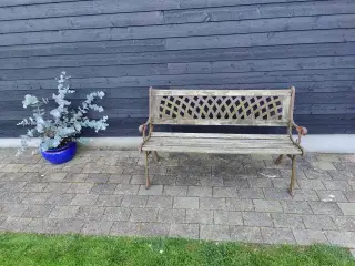 Havebænk, elegant bænk.