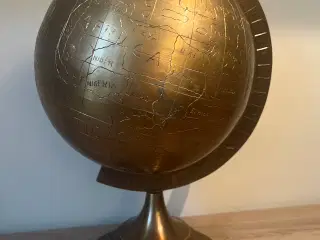 Stor smuk tung messing globus fra 50’erne 