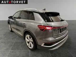 Audi Q4 e-tron 50 S-line quattro