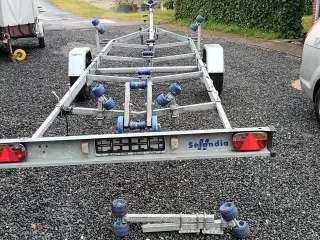 Bådtrailer / bådvogn 1300 Kg. Total 