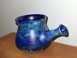 Blå keramik kande 