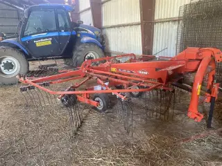 Kuhn GA 4321 GM Kun kørt 15 timer. Dug medfølger