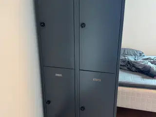 Metal skab 