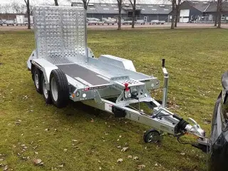 Brian James Digger Plant 2813