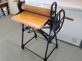 Tøjrulle med bordplader