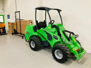 Avant 735