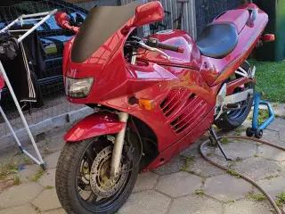 Suzuki rf600r 1995