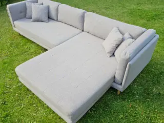 Højrevendt Cali Chaiselong Sofa – Nypris: 9999DKK