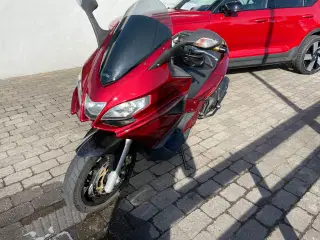 Aprilia srv850ccm 