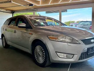 Ford Mondeo 2,5 20V Turbo Titanium stc.