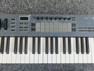 Novation FLkey 37 (har ikke været brugt)