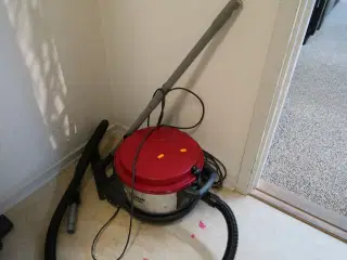 Støvsuger NILFISK GD 930