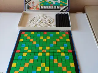 Scrabble - Det verdensberømte kryds og tværs spil