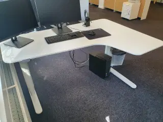 Hæv/sænk skrivebord